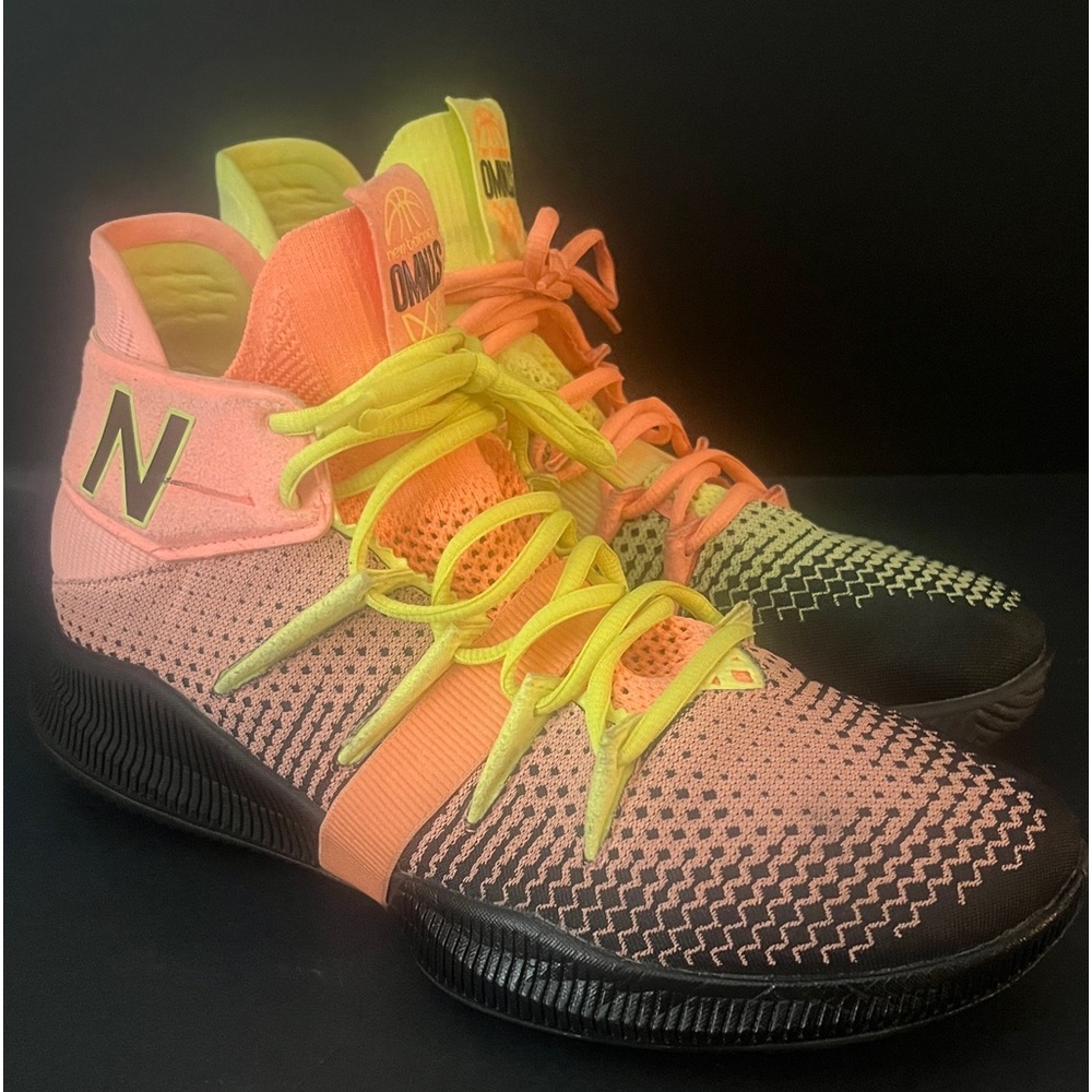 New Balance OMN1S Men’s Size 9.5. Kawhi Leonard Sunrise Sneakers.